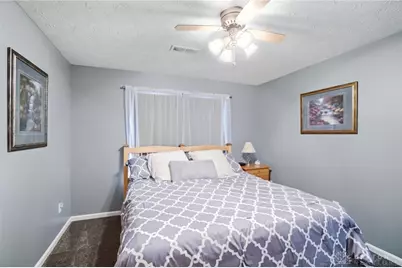 206 Cloverleaf Circle, Englewood, OH 45322 - Photo 47