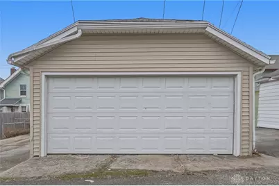 2127 Wayne Avenue, Dayton, OH 45410 - Photo 41