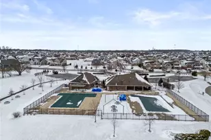 1013 Fairwater Springs Dr, Dayton, OH 45458 - Photo 9