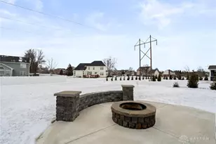 1013 Fairwater Springs Dr, Dayton, OH 45458 - Photo 3