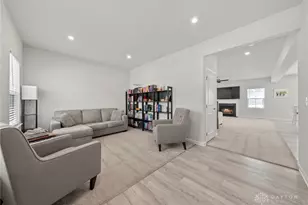 1013 Fairwater Springs Dr, Dayton, OH 45458 - Photo 11