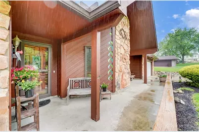 536 Queen Eleanor Court, Miamisburg, OH 45342 - Photo 7