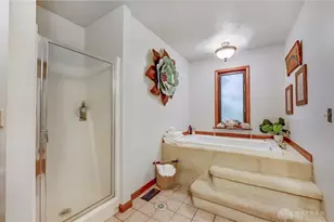 536 Queen Eleanor Ct, Miamisburg, OH 45342 - Photo 33