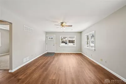 581 Washington Avenue, Urbana, OH 43078 - Photo 9