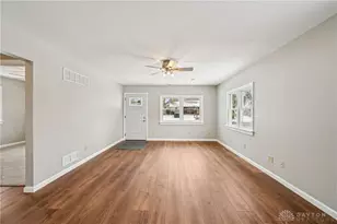 581 Washington Ave, Urbana, OH 43078 - Photo 9