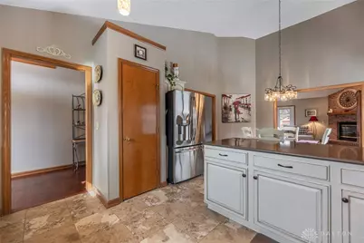 2223 Four Seasons Trail, Miami Township, OH 45342 - Photo 15