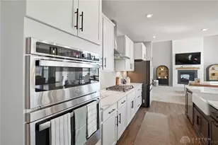 3617 Shellbark Dr, Bellbrook, OH 45305 - Photo 15