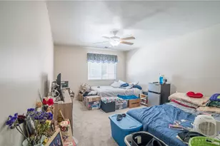 1610 Piper Ln, Dayton, OH 45440 - Photo 15