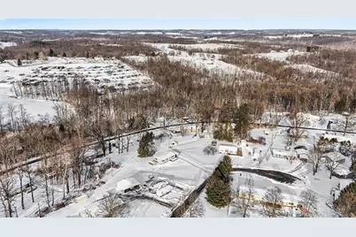 6285 Windsong Way, Zanesville, OH 43830 - Photo 37