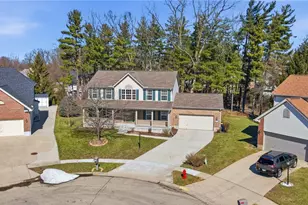 6822 Wintergreen Pl, Huber Heights, OH 45424 - Photo 3