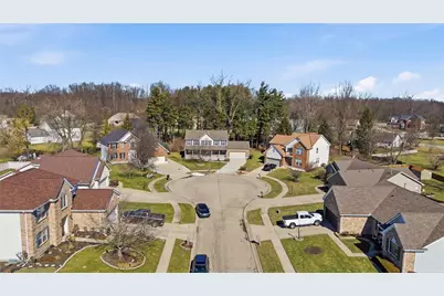 6822 Wintergreen Place, Huber Heights, OH 45424 - Photo 5