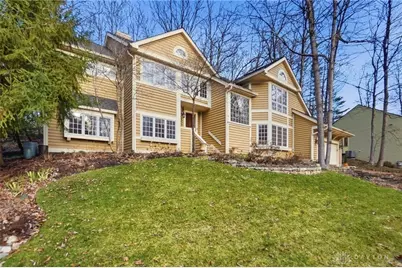 4524 Royal Ridge Way, Dayton, OH 45429 - Photo 3