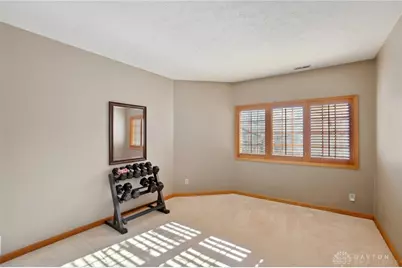 4524 Royal Ridge Way, Dayton, OH 45429 - Photo 43