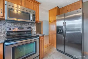 3826 California Ave, Dayton, OH 45429 - Photo 15