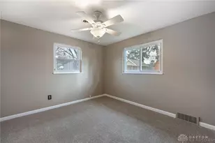 3826 California Ave, Dayton, OH 45429 - Photo 19