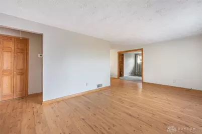 3826 California Avenue, Dayton, OH 45429 - Photo 3