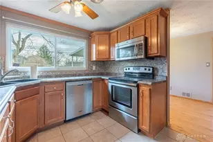 3826 California Ave, Dayton, OH 45429 - Photo 13