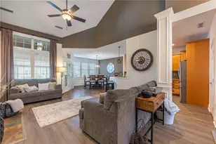 135 Winding Creek Dr, Springboro, OH 45066 - Photo 3