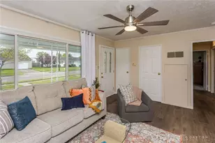 849 Bristol Dr, Vandalia, OH 45377 - Photo 5