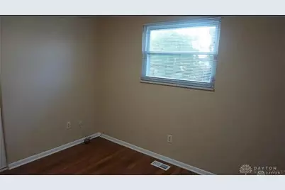 5037 Retford Drive, Dayton, OH 45417 - Photo 7