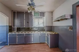 423 Sandalwood Dr, Dayton, OH 45405 - Photo 5