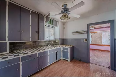 423 Sandalwood Drive, Dayton, OH 45405 - Photo 7