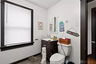 53 E Siebenthaler Ave, Dayton, OH 45405 - Photo 7