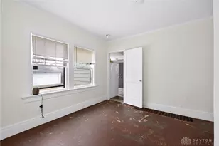 53 E Siebenthaler Ave, Dayton, OH 45405 - Photo 9