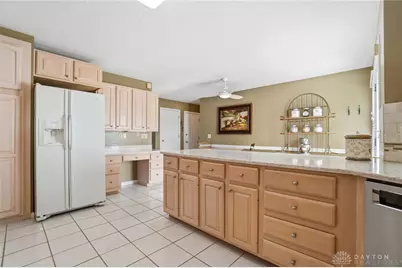 1914 Home Path Court, Centerville, OH 45459 - Photo 13