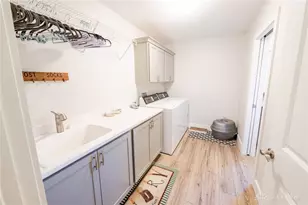 1610 Creekwood Dr, Troy, OH 45373 - Photo 29