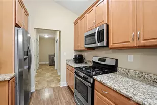 1315 Bourdeaux Way, Clear Creek Township, OH 45458 - Photo 21