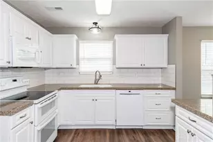 2432 Harmony Dr, Xenia, OH 45385 - Photo 13