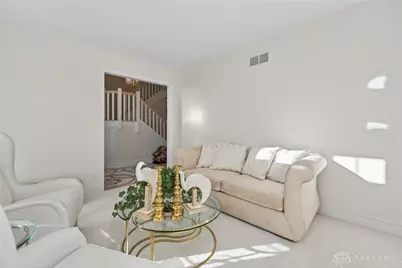 314 Rue Marseille, Dayton, OH 45429 - Photo 7