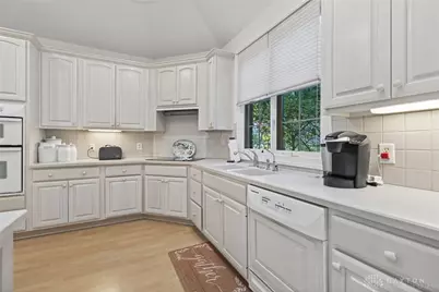 314 Rue Marseille, Dayton, OH 45429 - Photo 15