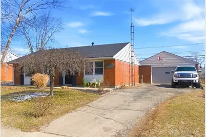 308 Frayne Drive, New Carlisle, OH 45344 - Photo 3