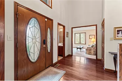 5700 Swan Drive, Clayton, OH 45315 - Photo 5