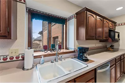 5700 Swan Drive, Clayton, OH 45315 - Photo 23