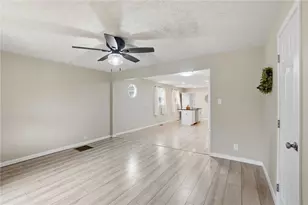 709 N Russell St, Urbana, OH 43078 - Photo 5