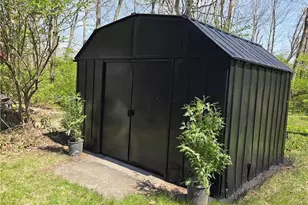 2282 Whitey Marshall Dr, Beavercreek, OH 45434 - Photo 11