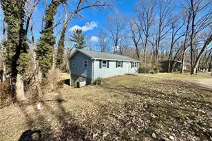 3545 N Creek Dr, Greenville, OH 45331 - Photo 3