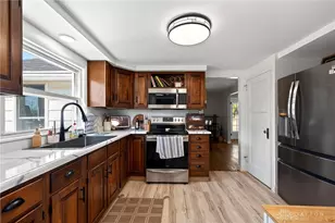 8314 Chambersburg Rd, Dayton, OH 45424 - Photo 23