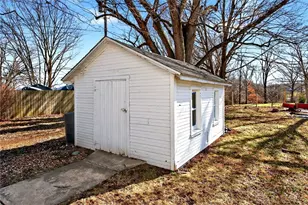 8314 Chambersburg Rd, Dayton, OH 45424 - Photo 43