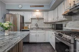 1808 Burnside Dr, Miamisburg, OH 45342 - Photo 7