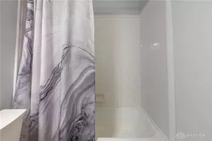 1808 Burnside Dr, Miamisburg, OH 45342 - Photo 19