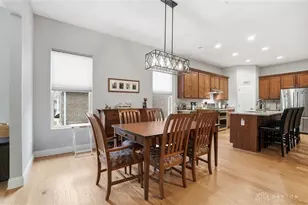 575 Carrick Dr, Dayton, OH 45458 - Photo 13