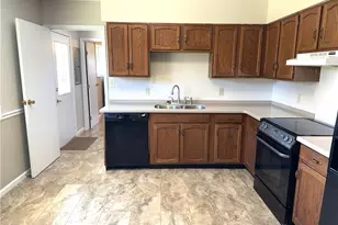 433 Edgebrook Ave, Brookville, OH 45309 - Photo 13