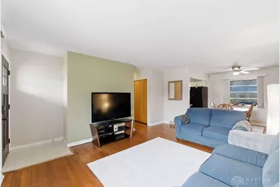 5799 Bayside Drive, Dayton, OH 45431 - Photo 5