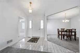 7016 Rosecliff Pl, Dayton, OH 45459 - Photo 9