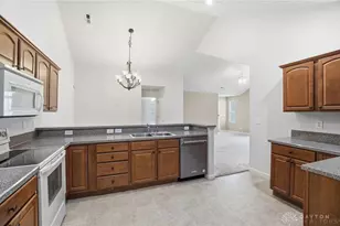 682 Sagamon Dr, Beavercreek, OH 45434 - Photo 15