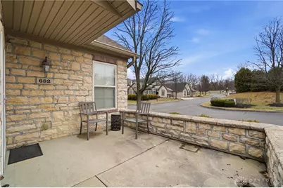 682 Sagamon Drive, Beavercreek, OH 45434 - Photo 3